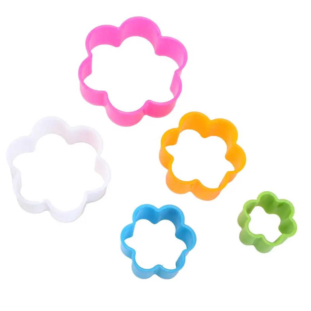 Party Central Tools Gadgets Cookie Cutter Assorted Desgins 5Pk 222544