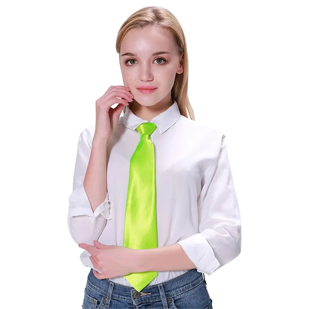 Party Planet Green Party Tie A119259