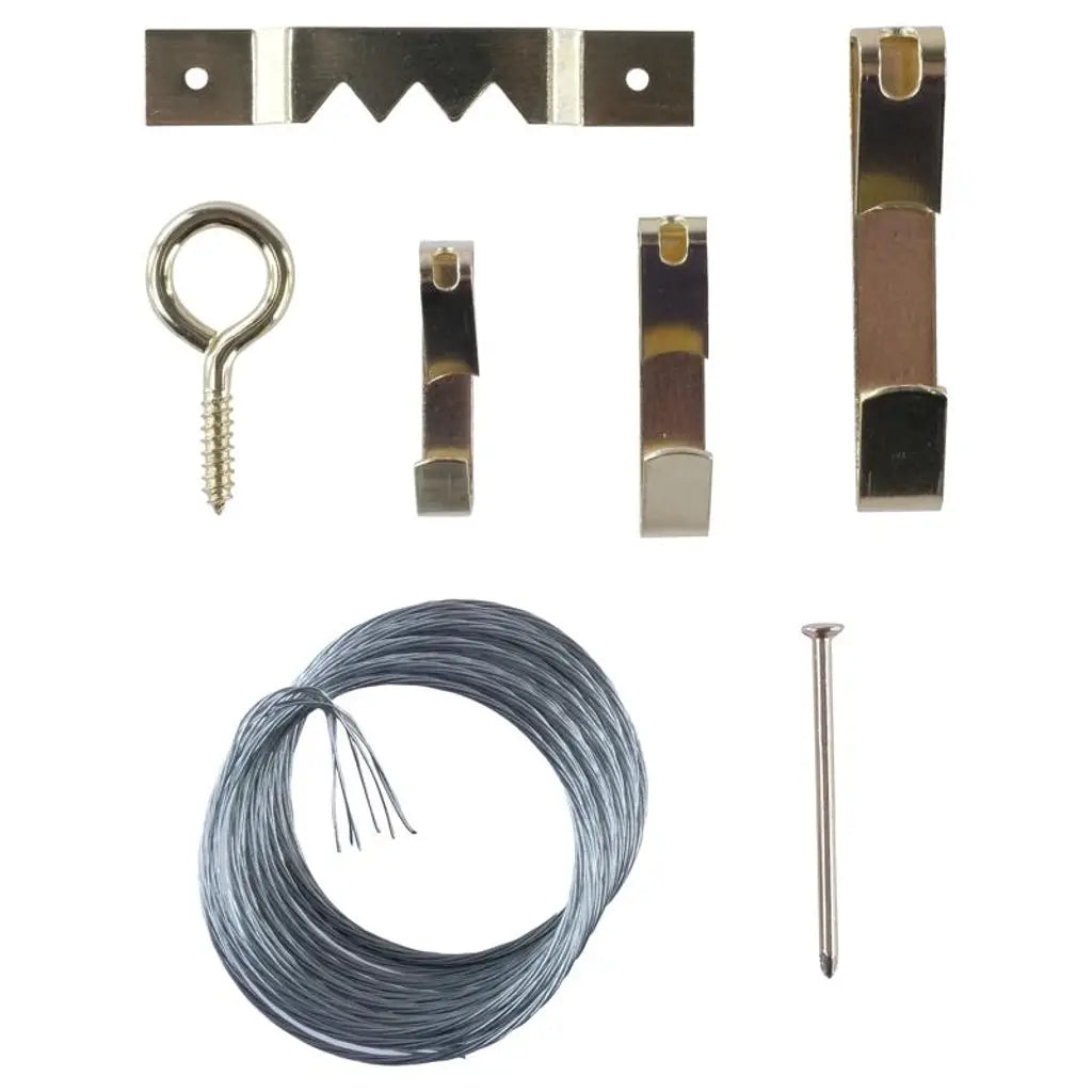 Handy Hardware Fasteners Fixings in Storage Case Picture Hanging Set 151Pcs 281442