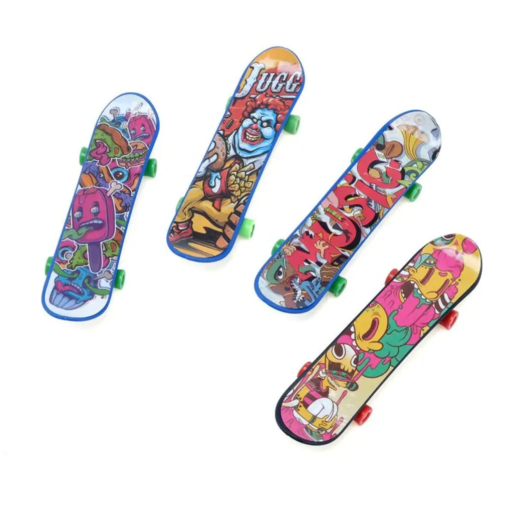 Party Planet Skateboards Assorted Designs 4pk 278602
