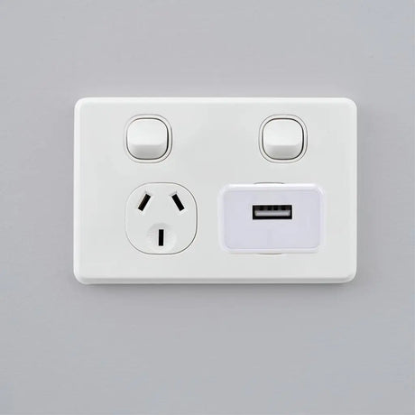 SAS White USB Wall Charger 1A 283774